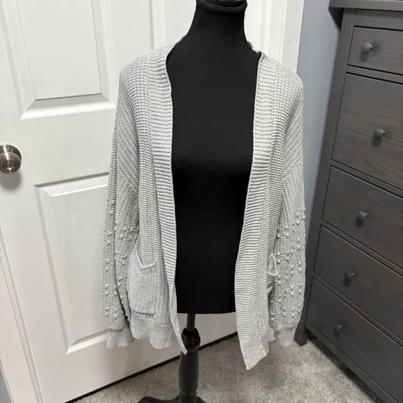 Jackson Rowe Cardigan - Picture 2 of 7